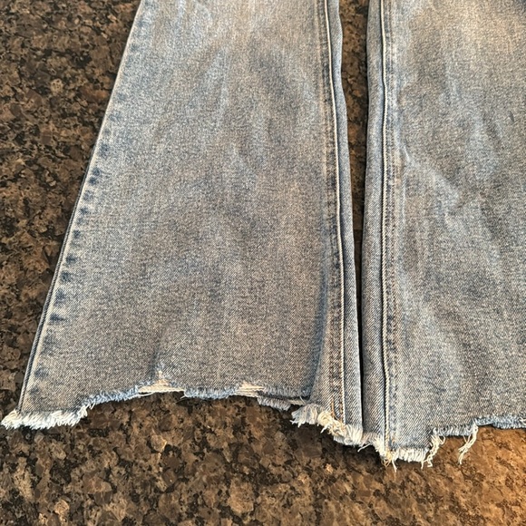 Tinseltown high rise flare button fly women’s Blue Jeans NWT 7/28 - Picture 13 of 13